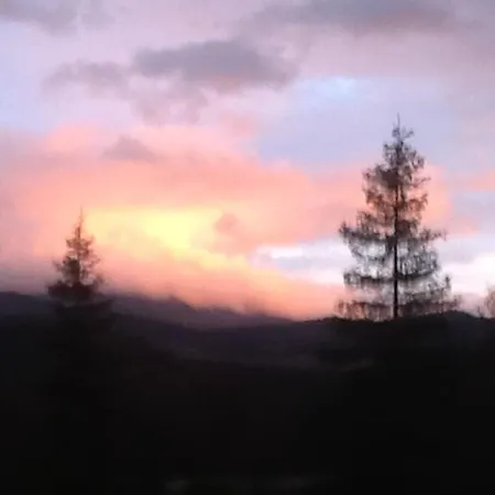 Avec Magnifique Vue Des Montagnes *